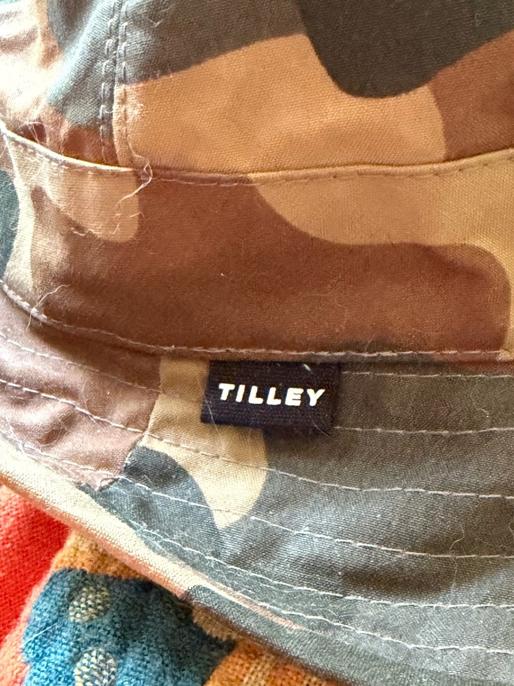 TILLEY MADE IN CANADA WAXED COTTON TAN CAMO PRINT BUCKET HAT SZ S/P - Picture 2 of 11